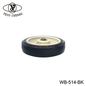 Roue en caoutchouc YEOU CHERNG WD514-BK 127 mm x 30,8 mm noire pour chariot de nourriture mobile extérieur – Roue de rechange - Product Image 1