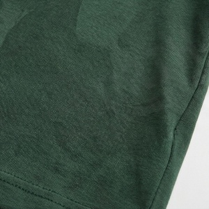 เสื้อครอปท็อปผ้าฝ้ายสีตามสั่งสำหรับผู้หญิง เนื้อผ้าเบาสบาย ระบายอากาศได้ดี เหมาะสำหรับสตรีทแวร์ ฟิตเนส ออกกำลังกาย เสื้อยืดสำหรับออกกำลังกาย - Product Image 5