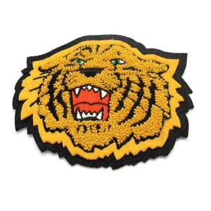 Badges logo 3D personnalisés en relief, écussons brodés thermocollants pour vêtements, chapeaux, sacs, à coudre, vente en gros, usine OEM - Product Image 1