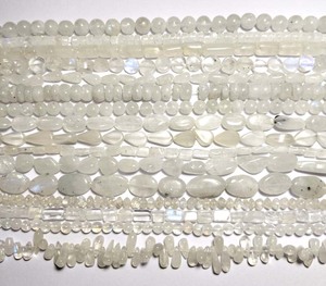 Offre de perles de pierres précieuses mélangées Sarim International, perles en vrac, fournisseur en gros, prix d'usine, pierres précieuses de qualité supérieure pour bijoux - Product Image 1