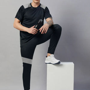 Conjunto Deportivo para Hombre, Negro, Corte Ajustado, Transpirable, Ecológico, 100% Poliéster, Camiseta de Manga Corta para Entrenamiento, Pantalones Jogger - Product Image 3
