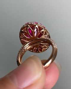 Bague en argent S925 plaqué rhodium avec rubis de 7 carats taille œuf de pigeon et diamant taille ovale exquis, pour femmes élégantes, idéale pour les dîners et les rendez-vous - Product Image 3