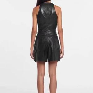 Chaleco de Cuero Impermeable para Mujer al por Mayor OEM - Alta Calidad, Duradero, Suave, Cierre Triple, Estilo Urbano - Product Image 3