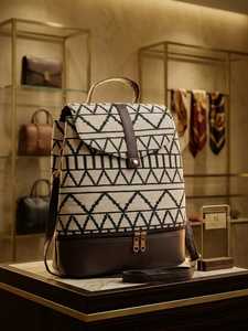 Geometric Print Fleece Tote Bag Set Soft Plush Shoulder Handbag Flap Closure Single <b>Strap</b> Matching Pouch for Shopping Travel - Product Image 2