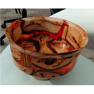 Cuenco Decorativo Hecho a Mano de Resina Epoxi Libre de BPA y Madera de Acacia que Combina la Artesanía Tradicional con el Diseño Moderno - Product Image 4