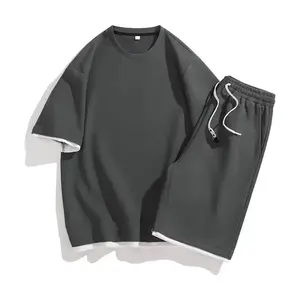 Nouvelle conception d'été, ensemble court 2 pièces pour hommes, vêtements de sport fins à séchage rapide, ensemble haut à manches courtes et short de sport pour hommes - Product Image 2