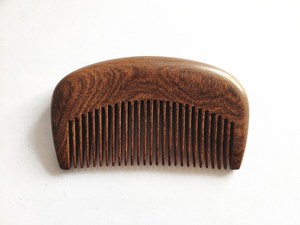 Peine de madera hecho a mano con forma natural, duradero, diseñado para el cuidado de la barba, masaje, regalo - Product Image 3