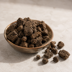 Poudre d'agarwood post-distillation en vrac, matière première pour la fabrication d'encens Bakhoor - Product Image 2