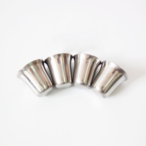 ถ้วยศีลมหาสนิทสแตนเลสขนาดเล็ก ถ้วยศักดิ์สิทธิ์โลหะสีเงินสำหรับโบสถ์ - Product Image 1