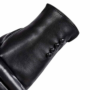 Guantes elegantes de cuero negro para mujer - Accesorios de moda de piel de oveja auténtica - Guantes de invierno forrados, suaves y cálidos - Lujo para dama - Product Image 1