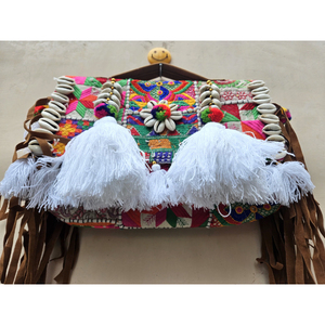 Banjara de cuero hecho a mano, bolso Vintage, cadenas, flores, estilo bohemio indio, bolso de mano, prendas de vestir, correa de hombro para mujer, mujer soltera - Product Image 4