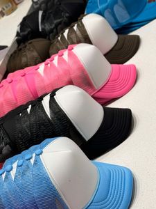 Casquettes de camionneur personnalisées de haute qualité à 5 panneaux, casquettes en toile maillée, logo brodé, casquettes de sport performantes, vente en gros pour hommes - Product Image 3