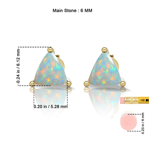 Boucles d'oreilles clous en argent sterling plaqué jaune avec pierre de lune taille triligne, bijoux classiques pour femme 1,5g Heerani Jewels Black-Tie - Product Image 6