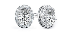 Boucles d'oreilles clous halo en argent sterling 925 avec diamant de laboratoire ovale couleur DEF, bijoux fantaisie personnalisés, cadeau d'anniversaire pour elle - Product Image 4