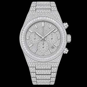 Reloj de Hombre en Tono Plateado con Incrustaciones de Piedras Brillantes, Esfera con Tres Subesferas, Visualización de Fecha, Reloj de Lujo para Fiestas - Product Image 3