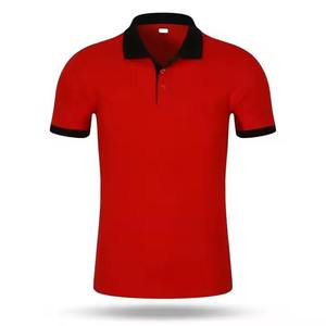 Polo Negro para Hombre con Cuello y Puños Rojos, Manga Corta, Tejido de Punto, Diseño de Color Sólido, Corte Regular - Product Image 5