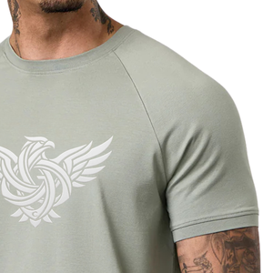 Camiseta Deportiva Extra Grande Personalizada para Hombre en Verde Salvia, 100% Algodón Jersey, Secado Rápido, Transpirable, para Entrenamiento, Gimnasio, Fitness y Deportes - Product Image 4