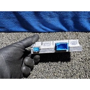 ECU และโมดูลคอมพิวเตอร์มือสองสำหรับรถยนต์ซีรีส์ 3 รุ่น 1C934627301 - Product Image 3