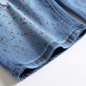 Shorts en jean pour homme, peints, extensibles, style splash d'encre, pour une touche de personnalité - Product Image 2