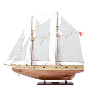 Modelo de Yate Bluenose II de Madera de Cedro Hecho a Mano, Completamente Ensamblado, para Decoración del Hogar y Regalo - Hecho en Vietnam - Product Image 2