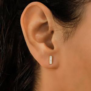 Boucles d'oreilles minimalistes en or 14 carats avec diamant de laboratoire taille princesse, élégantes boucles d'oreilles clous en ligne de diamants pour femmes, cadeau de joaillerie fine - Product Image 6