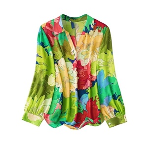 Chemise à fleurs pour femmes, légère, à manches longues, élégante, pour les vacances à la plage, tendance, style western - Product Image 1