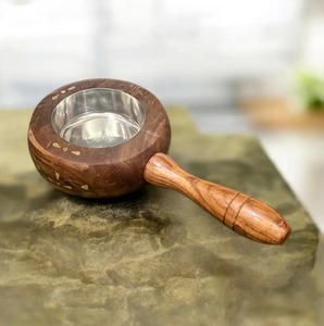 Brûleur d'encens antique en bois avec poignée, encensoir sculpté pour Bakhoor et Oud avec bouton en cristal pour la décoration de la maison et les cadeaux du Ramadan - Product Image 1