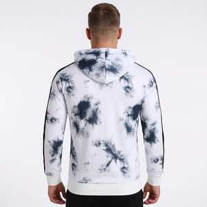 Sweat-shirt à capuche pour homme avec logo personnalisé, tie-dye blanc et bleu, rayures latérales sur les manches, pull-over imprimé par sublimation personnalisé, tie-dye pour homme - Product Image 2