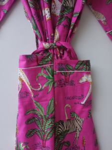 Kimono Artesanal con Estampado Exótico de Selva, 100% Algodón, Bata Larga de Manga Larga, Ropa de Dormir, Fabricante Mayorista, Bolsillos Delanteros - Product Image 5