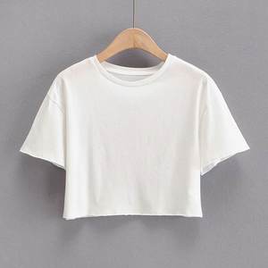 T-shirt court pour femme, 180 g/m², col rond, coupe ajustée, logo personnalisé, impression sérigraphique, streetwear, tricoté, haut pour femme - Product Image 3