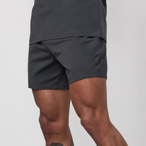 Shorts de sport et d'entraînement pour hommes 2026 personnalisables avec logo, en polyester et élasthanne, respirants, avec cordon de serrage et ourlet fendu au laser - Product Image 1