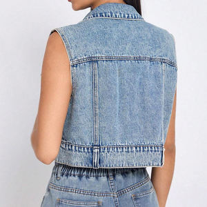 Chaleco vaquero de mujer con cuello en V, sin mangas, de un solo botón, estilo vintage, a la moda, nuevo para verano, con efecto desgastado, venta al por mayor para boutiques. - Product Image 6