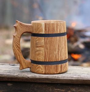 Jarra de cerveza de madera con asa - Product Image 2