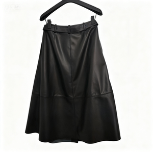 Mini-jupe noire en similicuir PU pour femme - Taille haute, coupe trapèze avec ourlet à volants, personnalisable pour le printemps et l'été, et service OEM/ODM - Product Image 6
