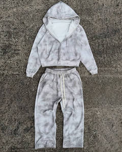 Conjunto Deportivo para Hombre, 100% Algodón, Lavado Ácido, Estampado Completo, Sudadera con Pedrería y Pantalones Deportivos Acampanados - Product Image 1