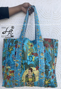 Bolso tote vintage hecho a mano de gran capacidad, con asa acolchada de algodón, para uso diario, con estampado tradicional en bloques, lavable. - Product Image 3