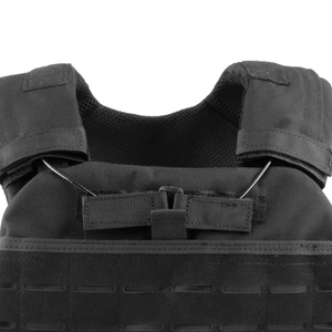Gilet lesté de qualité supérieure, fabriqué avec des matériaux durables, coupe confortable et construction réglable pour l'entraînement de force et la mise en forme. - Product Image 5