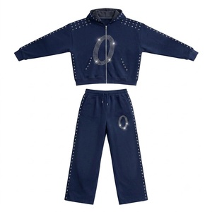 Ensemble sweat à capuche et pantalon en strass taille américaine personnalisée, effet diamant, délavé vintage, pour femme, idéal pour les tenues de week-end - Product Image 6