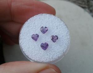 4 pierres précieuses naturelles en améthyste africaine en forme de cœur, 4 mm chacune, certifiées par un tiers, vertes, pour la fabrication de bijoux - Product Image 2