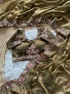 Sari en tissu de soie pure, léger, pour occasions spéciales, tenue décontractée, tenue de cérémonie, sari traditionnel - Product Image 4