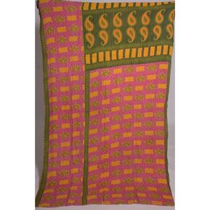 ผ้าห่มคันธาทำมือ ลายดอกไม้สไตล์วินเทจ ผ้าฝ้ายอินเดีย โบโฮ ผ้าคลุมเตียง ผ้าห่มสองด้าน ของตกแต่งบ้าน ของขวัญ - Product Image 1