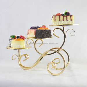 Soporte de pastel de postre chapado en oro de metal elegante para fiesta de boda de 3 niveles de Azora Industries - Product Image 2