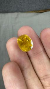 Saphir Jaune Naturel de Bangkok 8,68 Ct, Taille Coussin, Pierre Précieuse Dorée Libre pour la Fabrication de Bagues, Pendentifs et Bijoux - Product Image 2