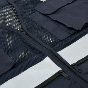 Chaleco de Seguridad Ajustable y Ligero para Hombre, Ropa Reflectante Elástica de Alta Visibilidad de Keem Brothers, Chaleco Duradero y Seguro - Product Image 3