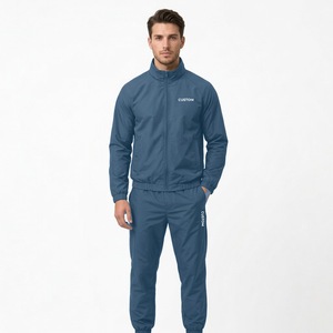 Conjunto Cortavientos para Hombre con Etiqueta de Logotipo Tejida Personalizada, Chaqueta y Pantalones Deportivos Ligeros, Proveedor de Ropa al Por Mayor - Product Image 1