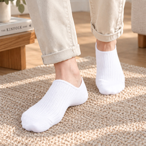 Calcetines Cortos Deportivos para Hombre con Silicona Antideslizante en el Talón, Poliéster/Algodón, Modelo K05 para Primavera - Product Image 2