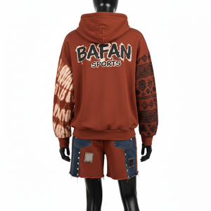 ชุดเซ็ตฮู้ดดี้แขนสั้นสำหรับผู้หญิง ผ้าฝ้ายฟลีซ 320 GSM สีน้ำตาลสนิม ลายมัดย้อม แขนเสื้อแบบต่อผ้าลายชนเผ่า  โลโก้เชนิลล์ ชุดเซ็ตสำหรับผู้หญิง - Product Image 2