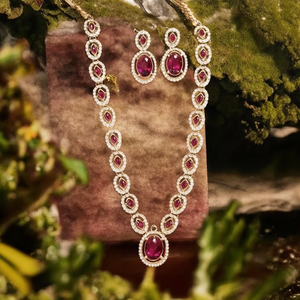 Ensemble de bijoux fantaisie en cristal et diamant, collier, boucles d'oreilles et Maang Tikka de forme ovale pour femmes - IJ405Wi - Product Image 3