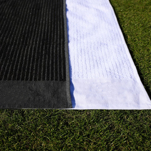 Serviette de golf en microfibre gaufrée en promotion – Produit tendance – Serviettes de golf personnalisées avec broderie en gros - Product Image 2