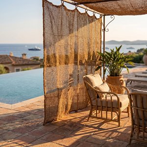 Cortinas enrollables de protección solar, persianas sostenibles de fibra de coco para exteriores y complejos turísticos de playa - Product Image 1